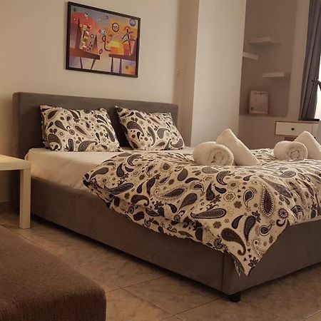 Palette Apartment Chocolate - Athens Center, 6 Bd, 3 Bath Bagian luar foto
