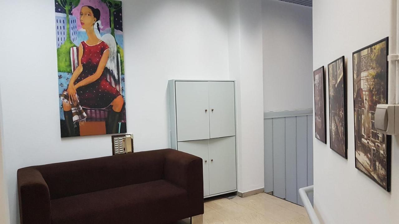 Palette Apartment Chocolate - Athens Center, 6 Bd, 3 Bath Bagian luar foto