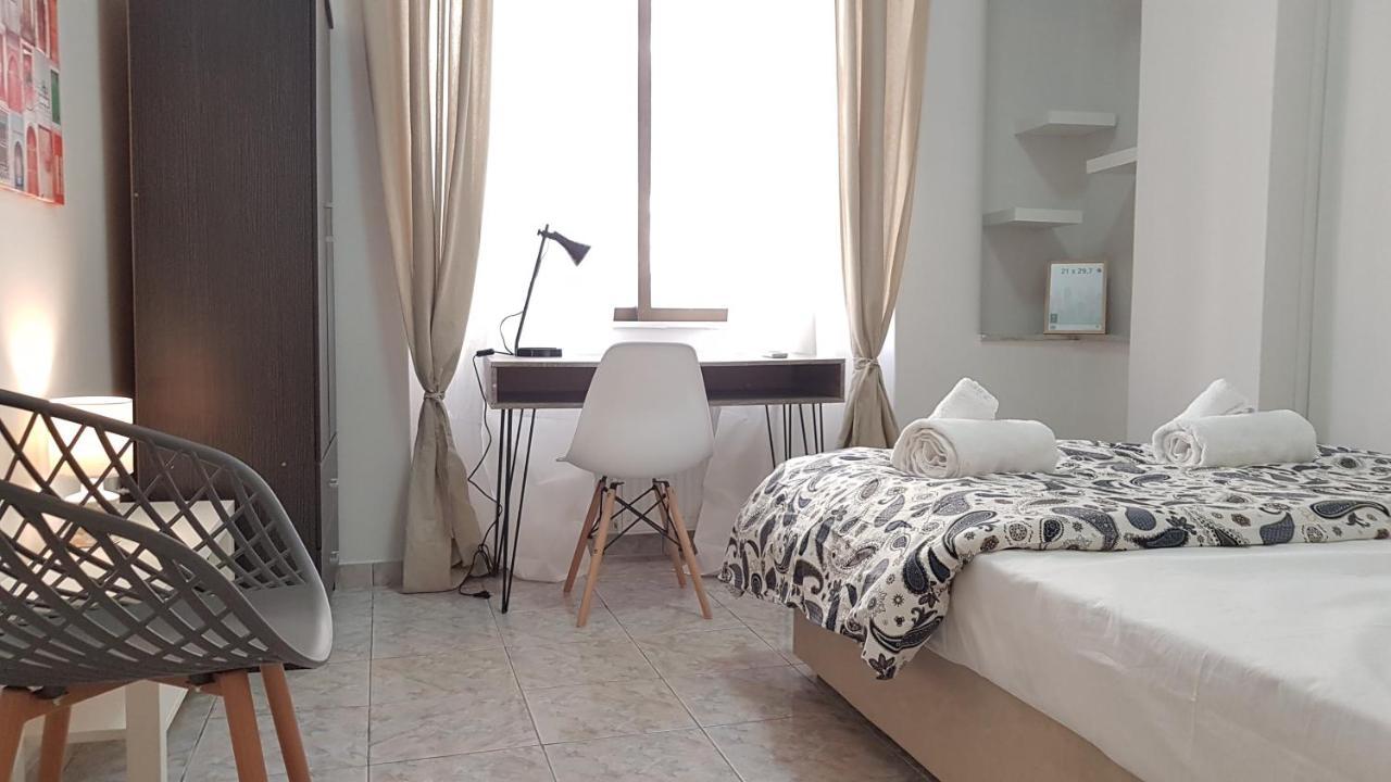 Palette Apartment Chocolate - Athens Center, 6 Bd, 3 Bath Bagian luar foto