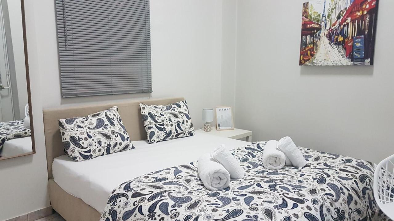 Palette Apartment Chocolate - Athens Center, 6 Bd, 3 Bath Bagian luar foto
