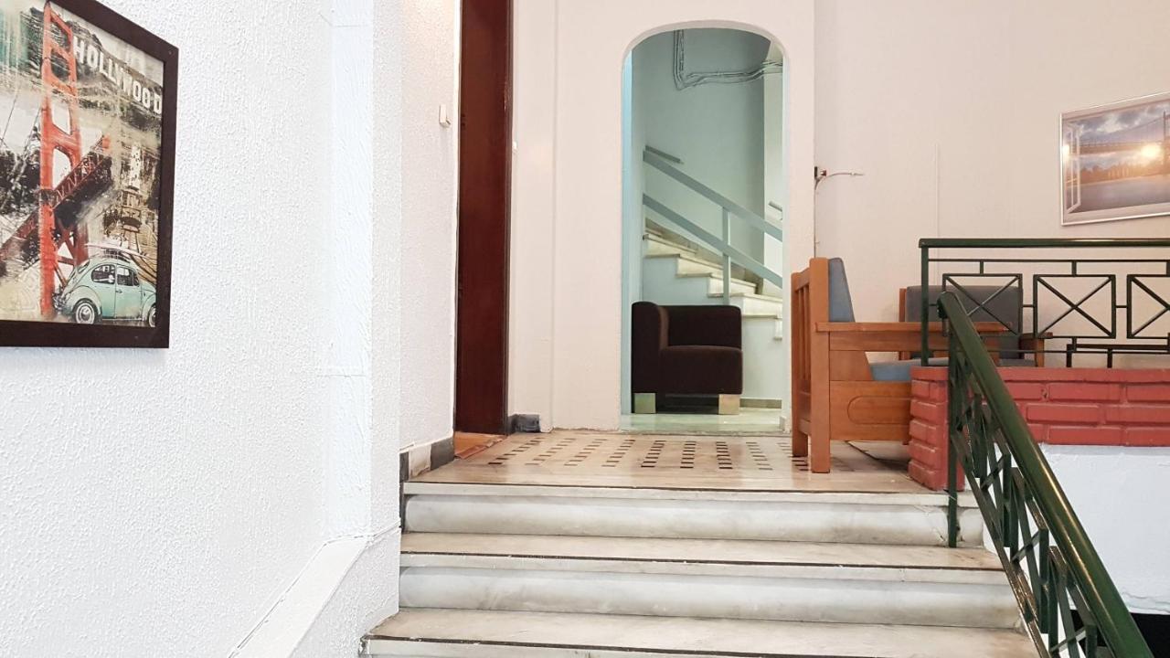 Palette Apartment Chocolate - Athens Center, 6 Bd, 3 Bath Bagian luar foto